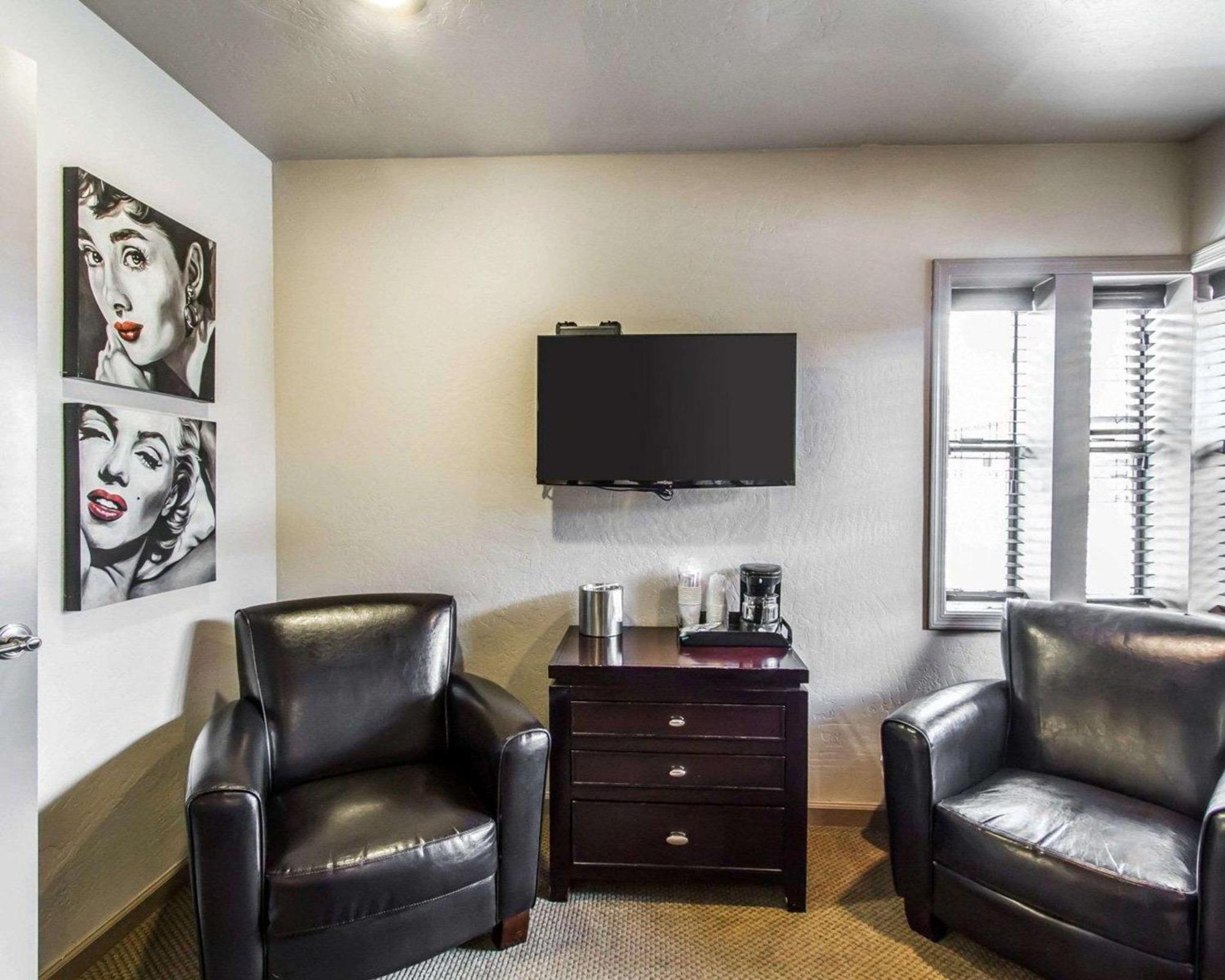 Rodeway Inn & Suites Williams Downtowner-Rte 66 Екстериор снимка