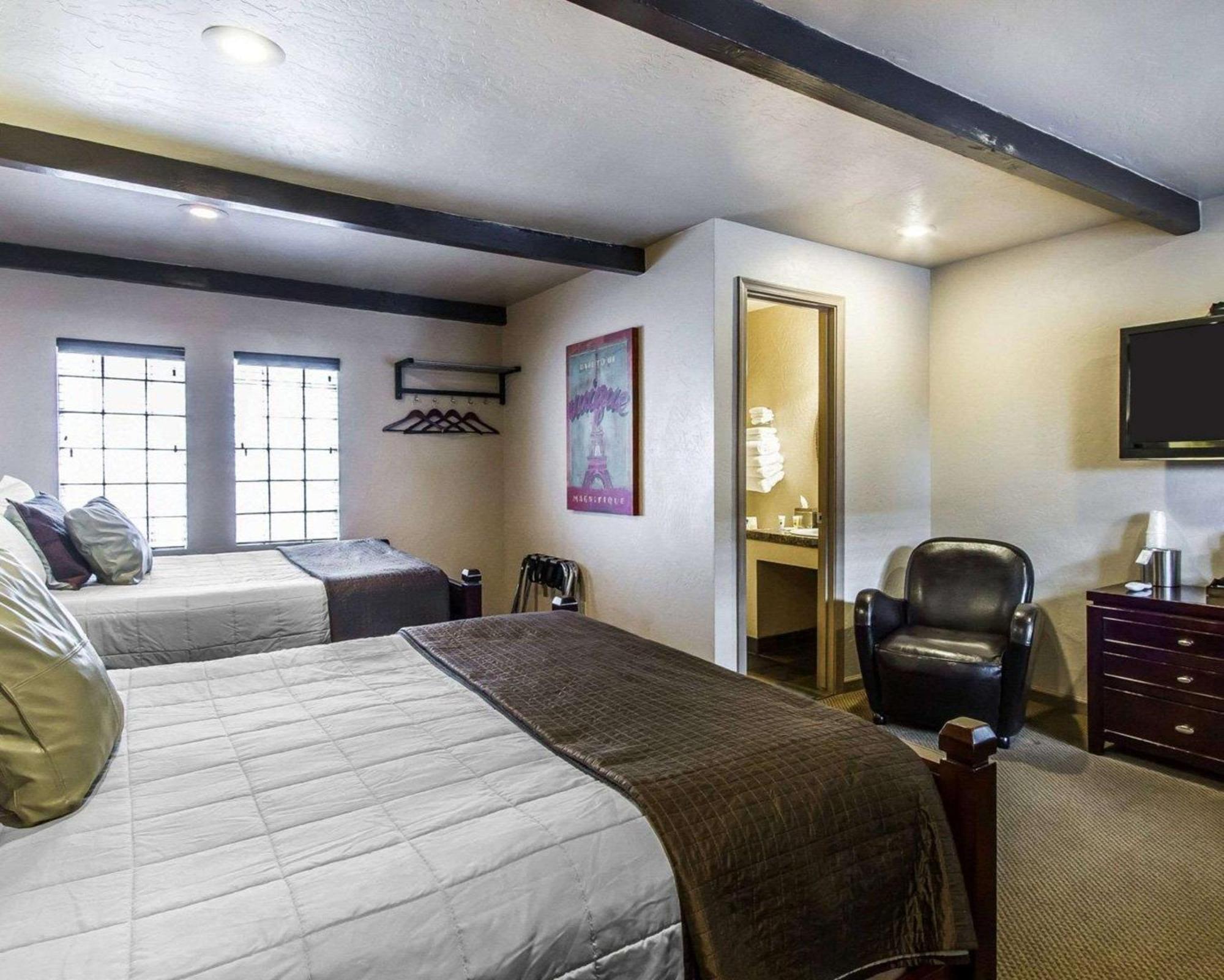 Rodeway Inn & Suites Williams Downtowner-Rte 66 Екстериор снимка