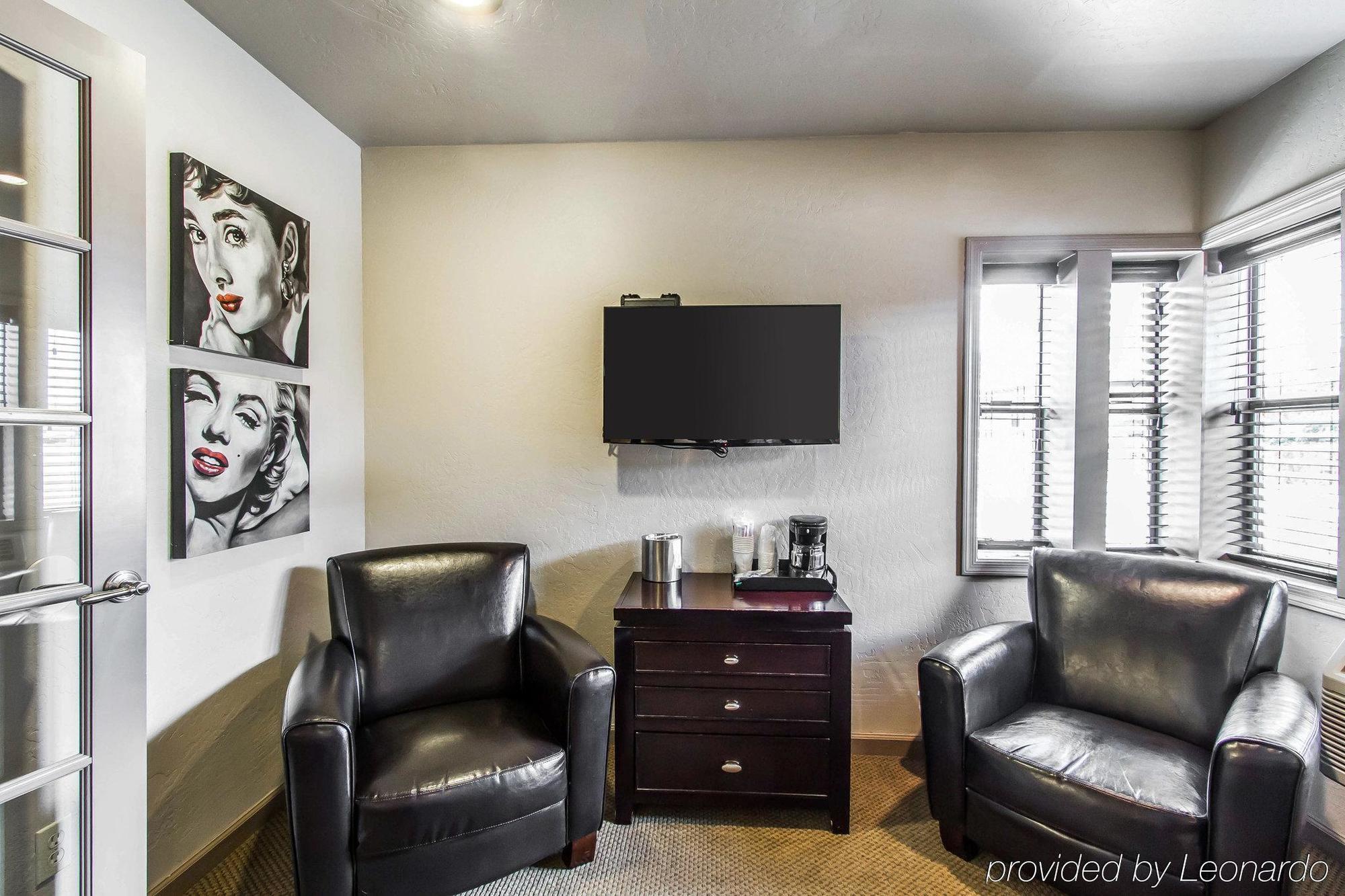 Rodeway Inn & Suites Williams Downtowner-Rte 66 Екстериор снимка