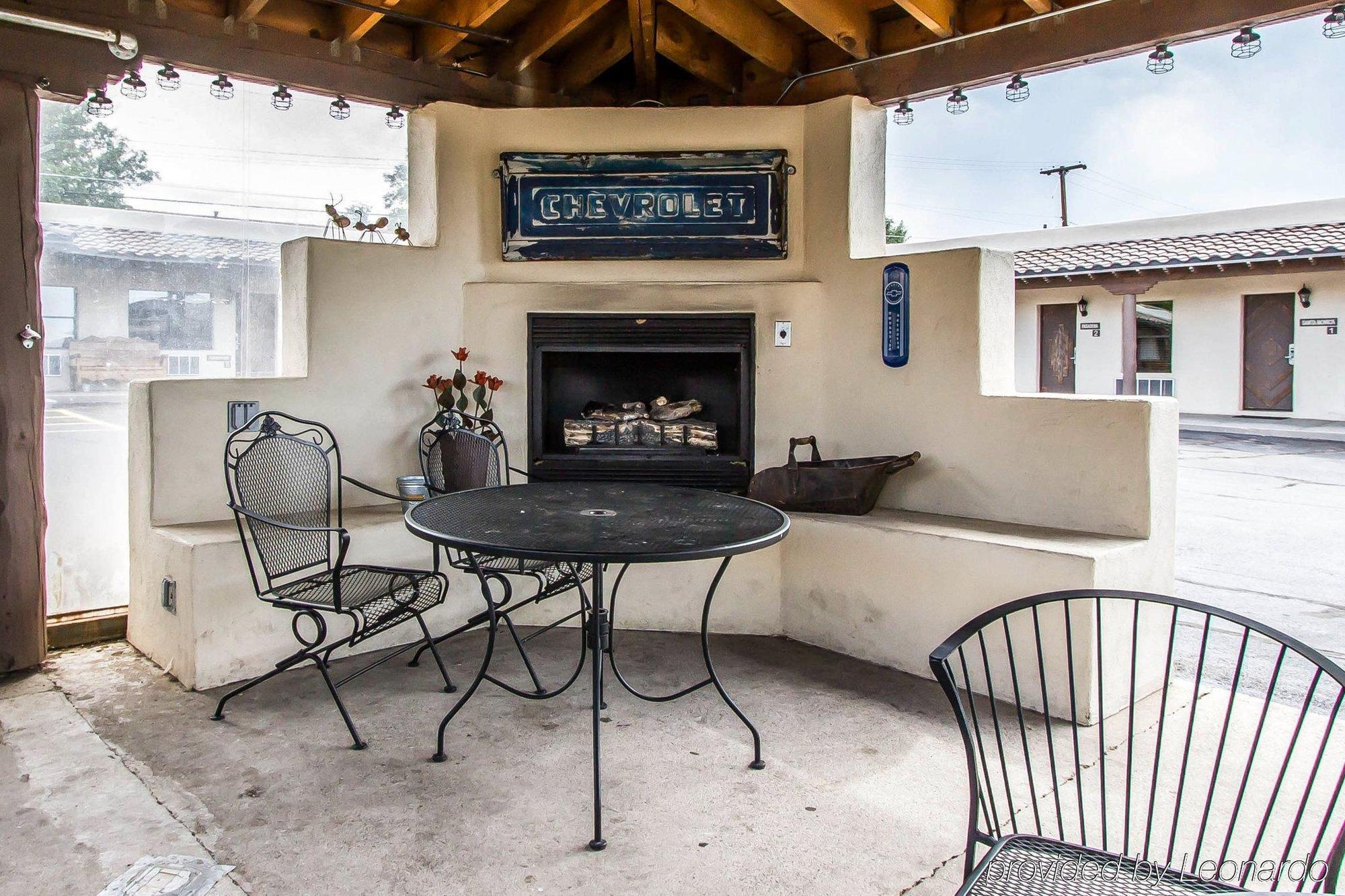 Rodeway Inn & Suites Williams Downtowner-Rte 66 Екстериор снимка